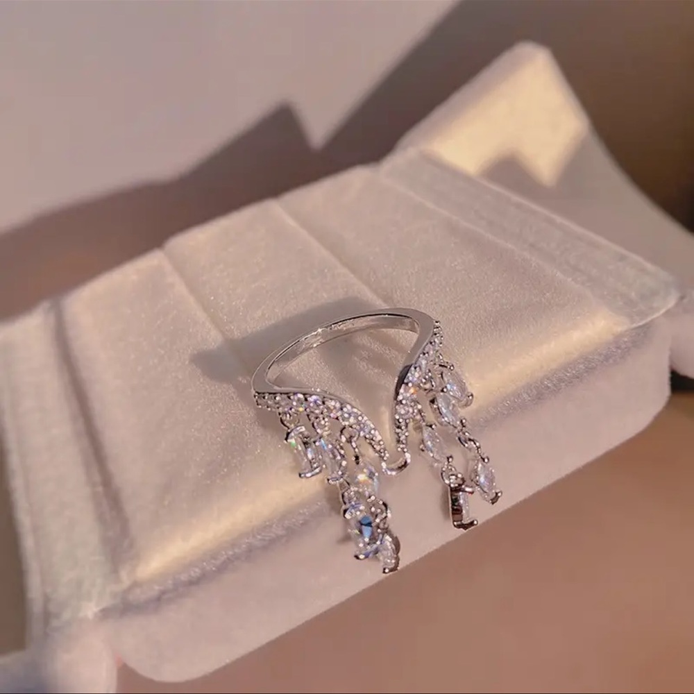 Beautiful Tassel Ring